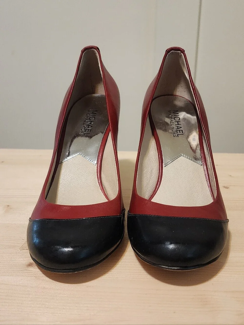 Michael Kors Two-Tone Red and Black Leather Pumps